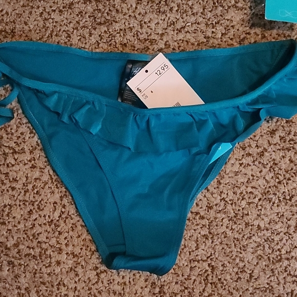 Bikini set - Picture 2 of 8